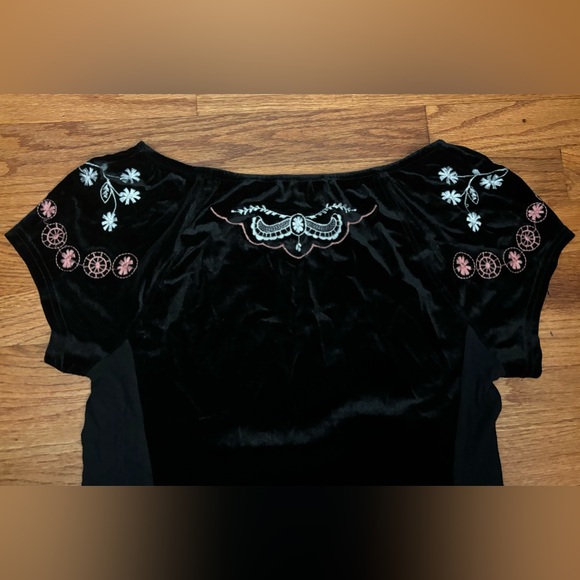 Free People “Party Train” Embroidered Velvet-Contrast Black Top, Size M - Picture 5 of 8